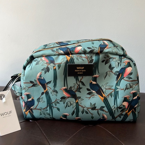 wouf Handbags - NWT - Wouf cosmetic bag with bird pattern.
